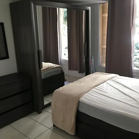 50 M De La Et 60 M Carre Au Centre Apartment