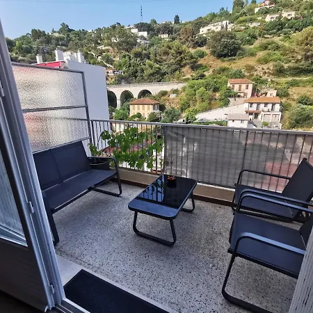 Looking For Space - 3 With Terrace Apartment Nice