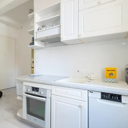 Auber Apartment