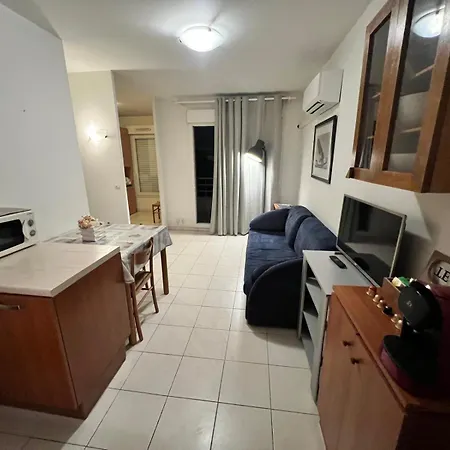 Apartment Superbe 2 Pieces Centre De Nice
