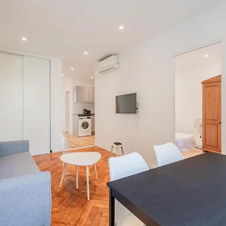 Apartment Hyper Center Fully Renovated Air Conditioning