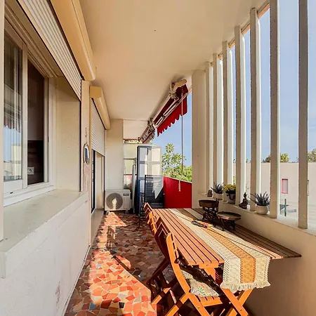 Apartment Entre Et Ville, Cocon Avec Terrasse - 3 Pers