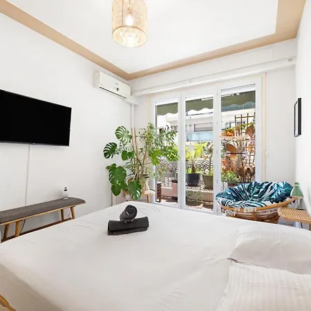Bright & Cozy - Large Sunny Terrace *