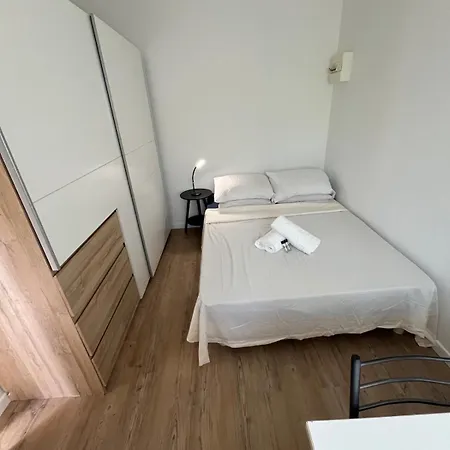 Apartment Renovated In Nice! 5-minute Walk From The Sea! *