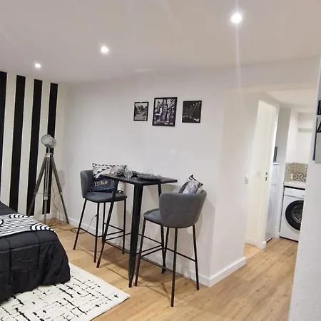 Apartment Cine Chic Sur La Promenade Des Nice