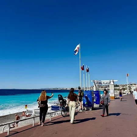 Apartment Promenade Carre D'or Duplex Renove 3 Plages 1 Min - Recommande Pour 5 Adultes Nice