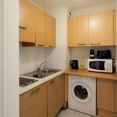 Apartment Modern 2-bedroom Sea View, Air Conditioning, Balcony Nice