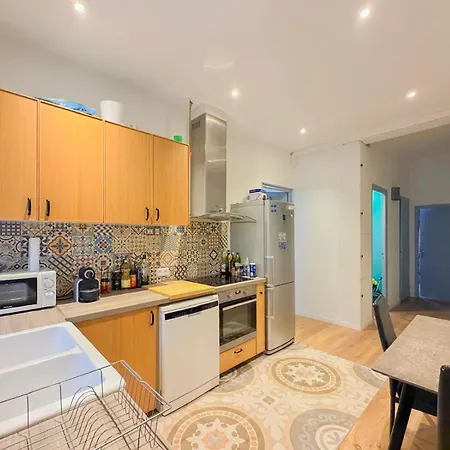 Center - Wifi, Ac, 6pers Apartment