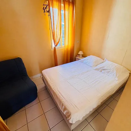 Terrace 1 Bedroom - Negresco Apartment