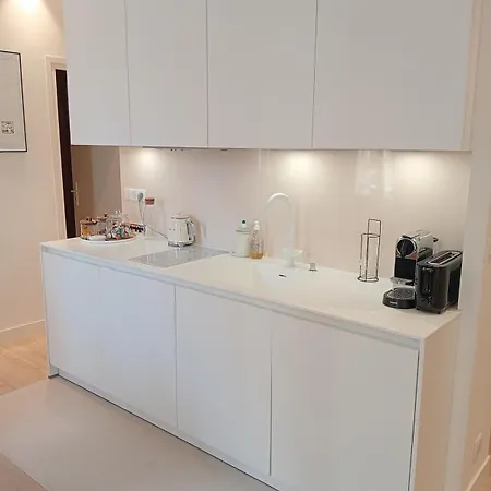 Apartment Au Coeur De Nissa La Belle