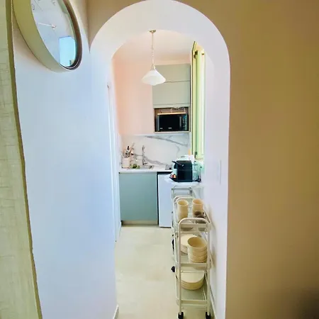 Cozy Riviera Getaway * Nice