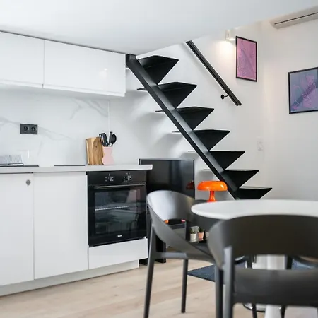 Apartment Stunning Duplex With Terrace - Port Of / Ac