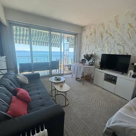 Charming With Ocean Views In Nice, France Apartment Nice