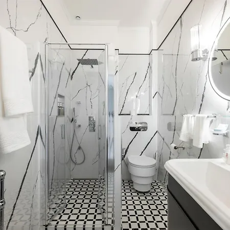 Le Cote D'azur Art Deco *