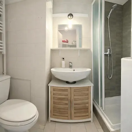 Cosy Nest Apartment