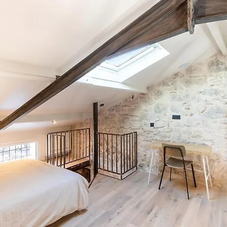Apartment Garibaldi Elegant Duplex With A Soothing View Ac