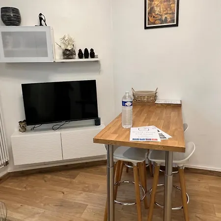 Apartment T2 Au Coeur De A Cote De La Gare Routiere Nice