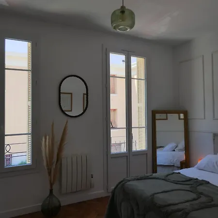 Apartment T2 Renove, Plein Sud, A 200m Du Tram *