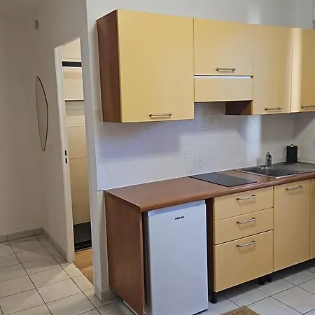 Valery Promenade Apartment Nice