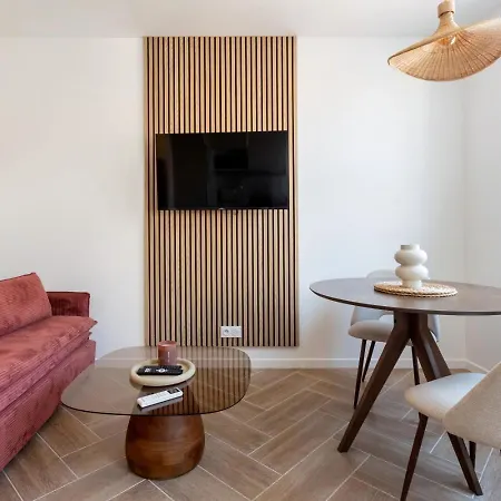 Apartment Hyper Centre De 2p Renove Emplacement Ideal Nice