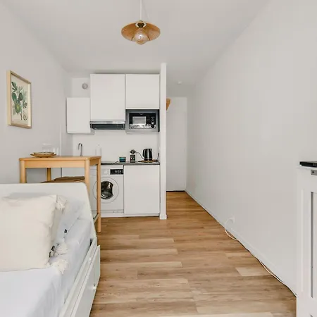 Cosy & Quiet With Ac And Balcony With A View Of Nature * Nice