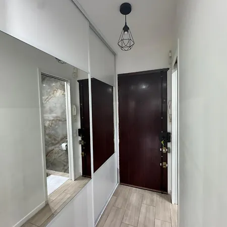 Apartment De La