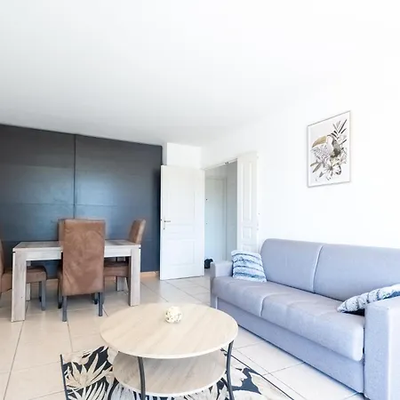 Le Bel Air Apartment