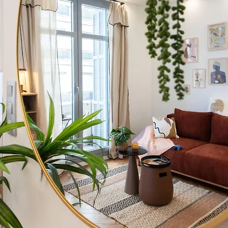 L23 Staywizus - 1 Bdr Shakespeare 2 Balconies - Clim & Wifi * Nice