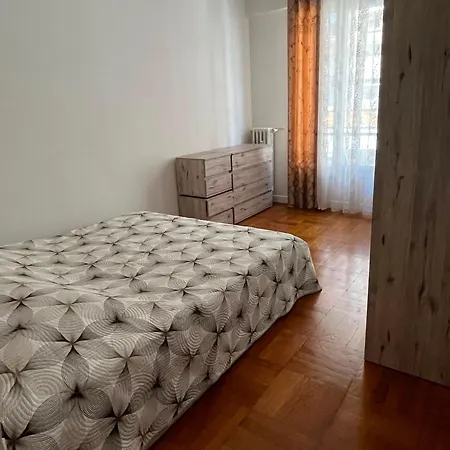2 Pieces Apartment *