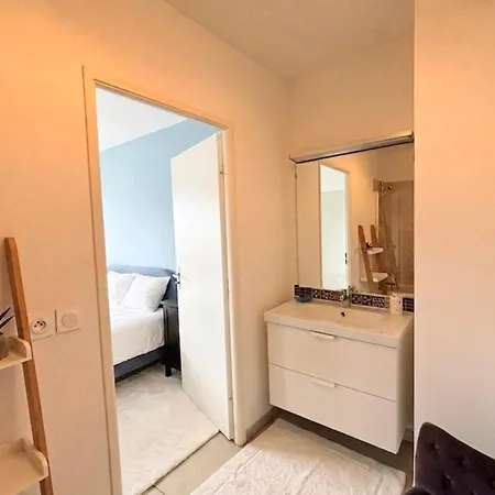 Beautiful Flat With Terrace & Parking Marseille Apartment Nice