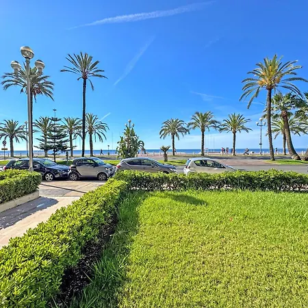 Rare Seafront Garden On Promenade *