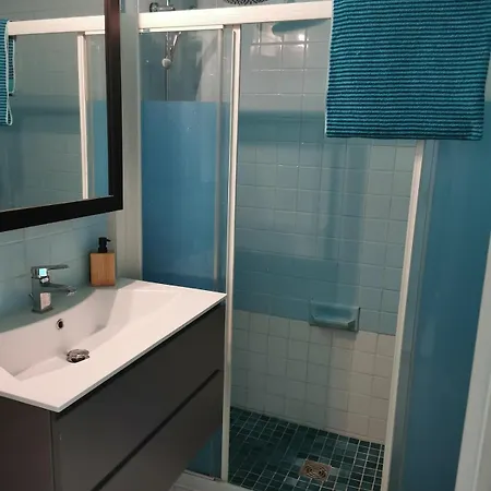 Looking For Space - 3 With Terrace Apartment *