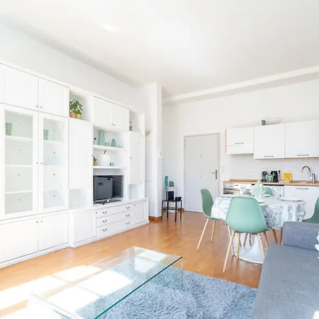 Apartment Collection *