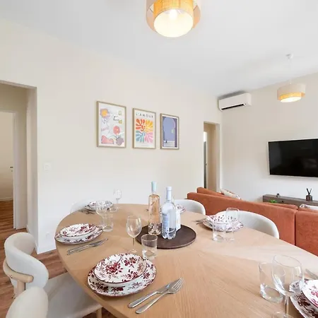 Apartment Spacious In Port Of