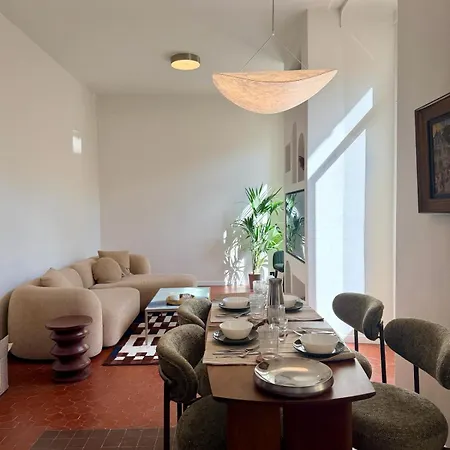 La Girelle - Bright And With A Balcony - Port Of * Nice