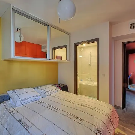 Lovely 4-bedroom Family In