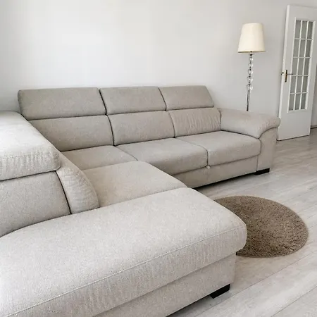 Beautiful Bright 2-bedroom 1 Minute From The * Nice