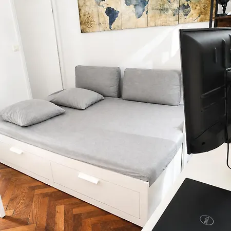 2 Pieces Avec Mezzanine 2min Negresco *