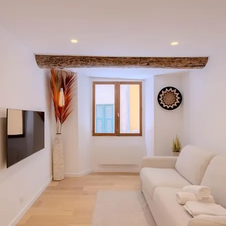 La Draperia - Patio & 2 Bedrooms - Vieux *