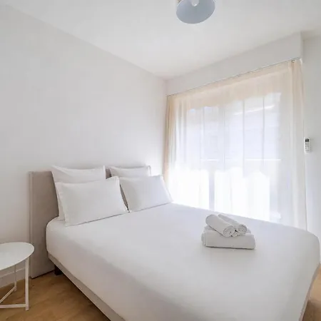Apartment 2p Standing, Terrasse, Garage, Proche Port Et Nice