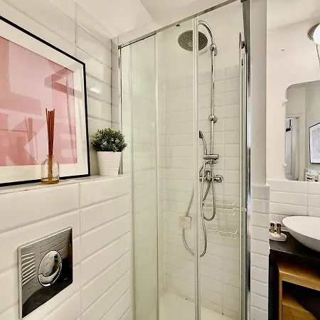 Signature Le Port Apartment
