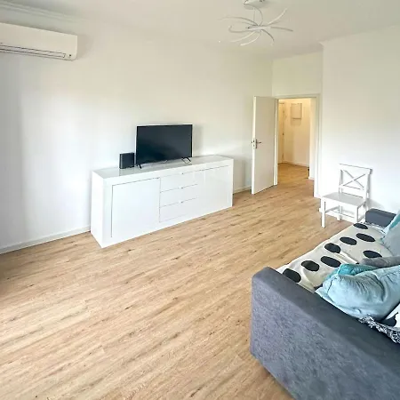 Magnifique Bas Fabron, 5 Min De La Apartment Nice