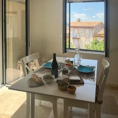 Unique Dans Le Vieux-nice! Avec Jardin Et Terrasse Apartment Nice
