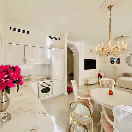 White Palace - 1 Min - Carre D'or - Promenade Nice
