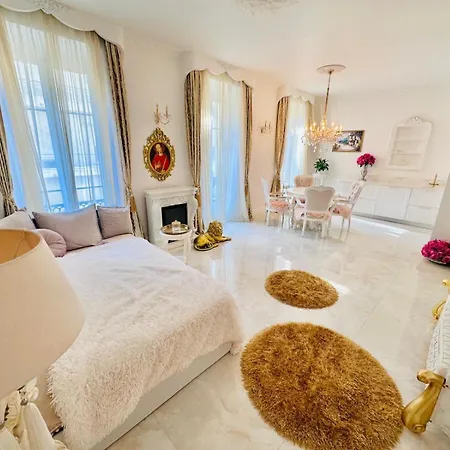 White Palace - 1 Min - Carre D'or - Promenade Nice
