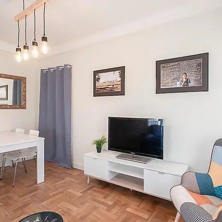 Apartment 4 Cozy Proche De La Mer, Balcon, Wifi Nice