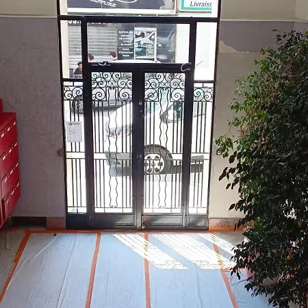 3p En Tres Lumineux En Face De La Gare De Nice