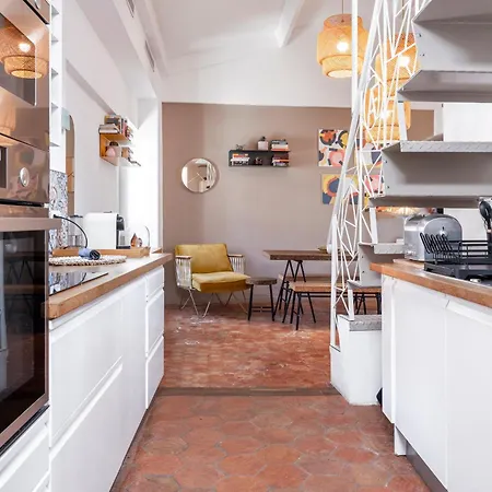 Old Town, Floor, Sun Deck Terrace With Large Sea Views Nice