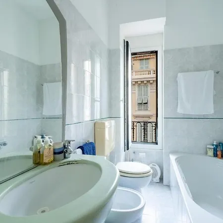 Esprit De France Apartment