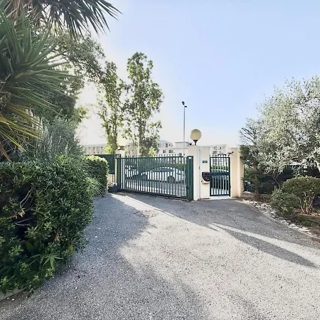 Bright With Garden Near Nice